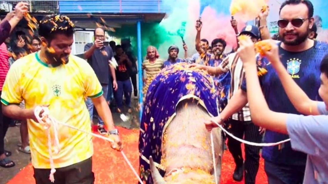 সংবর্ধনার মাধ্যমে ‘ডোনাল্ড ট্রাম্প’-কে রাজসিক বিদায়