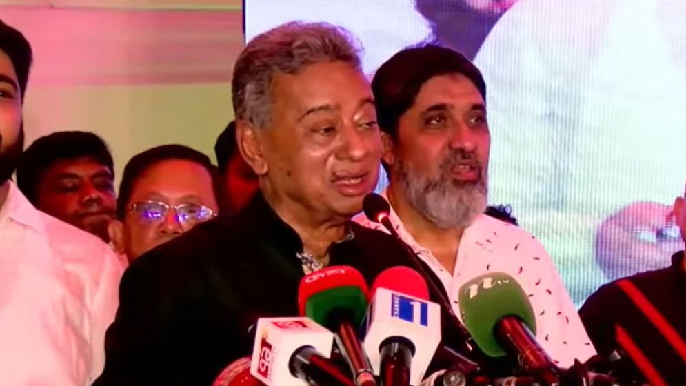 দেশের অর্থনীতি ঋণাত্মক অবস্থায় আছে, ঘুরে দাঁড়াতে অন্তত ২ বছর লাগবে