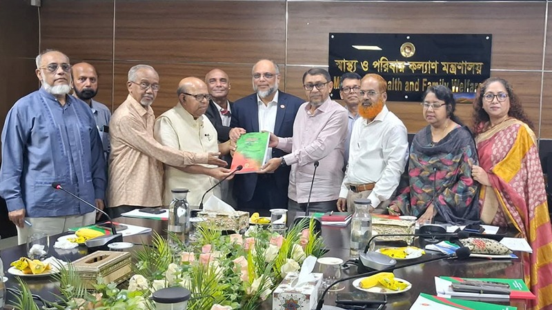 দেশের স্বাস্থ্য খাত সংস্কার কমিশনের সুপারিশ পর্যায়ক্রমে বাস্তবায়ন করা হবে: স্বাস্থ্যমন্ত্রী