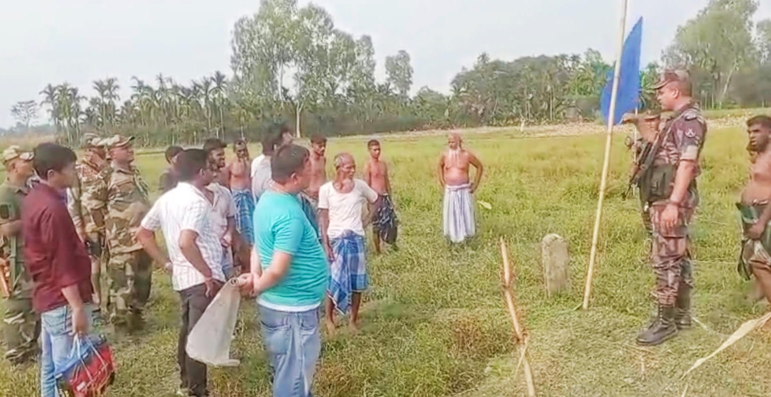 পাটগ্রাম সীমান্তে বিএসএফের খুঁটি স্থাপন চেষ্টা বিজিবির কড়া প্রতিবাদে অপসারণ করতে বাধ্য বিএসএফ ।