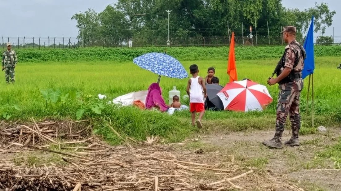 কুড়িগ্রামের রৌমারী দুই শিশুসহ ৫২ ঘণ্টা শূন্যরেখায় সুমি-বেলাল দম্পতি
