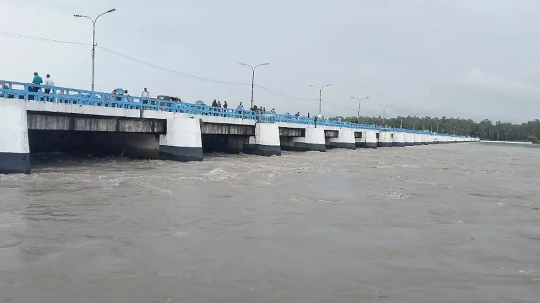 লালমনিরহাট তিস্তার পানি বিপৎসীমার ১০ সেন্টিমিটার ওপরে, প্লাবিত নিম্নাঞ্চল