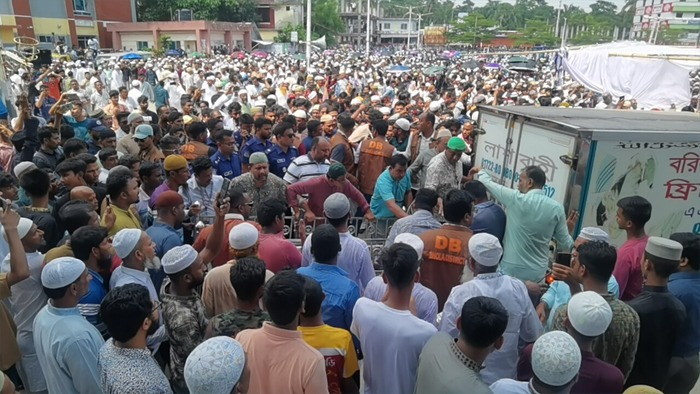 রাষ্ট্রীয় মর্যাদায় ভোলায় তোফায়েল আহমেদের দাফন সম্পন্ন