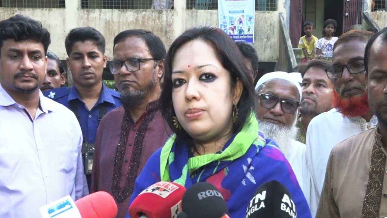 ব্রাহ্মণবাড়িয়া স্বরাষ্ট্রমন্ত্রীকে নিজ দফতরে তৎপর হতে বললেন রুমিন ফারহানা