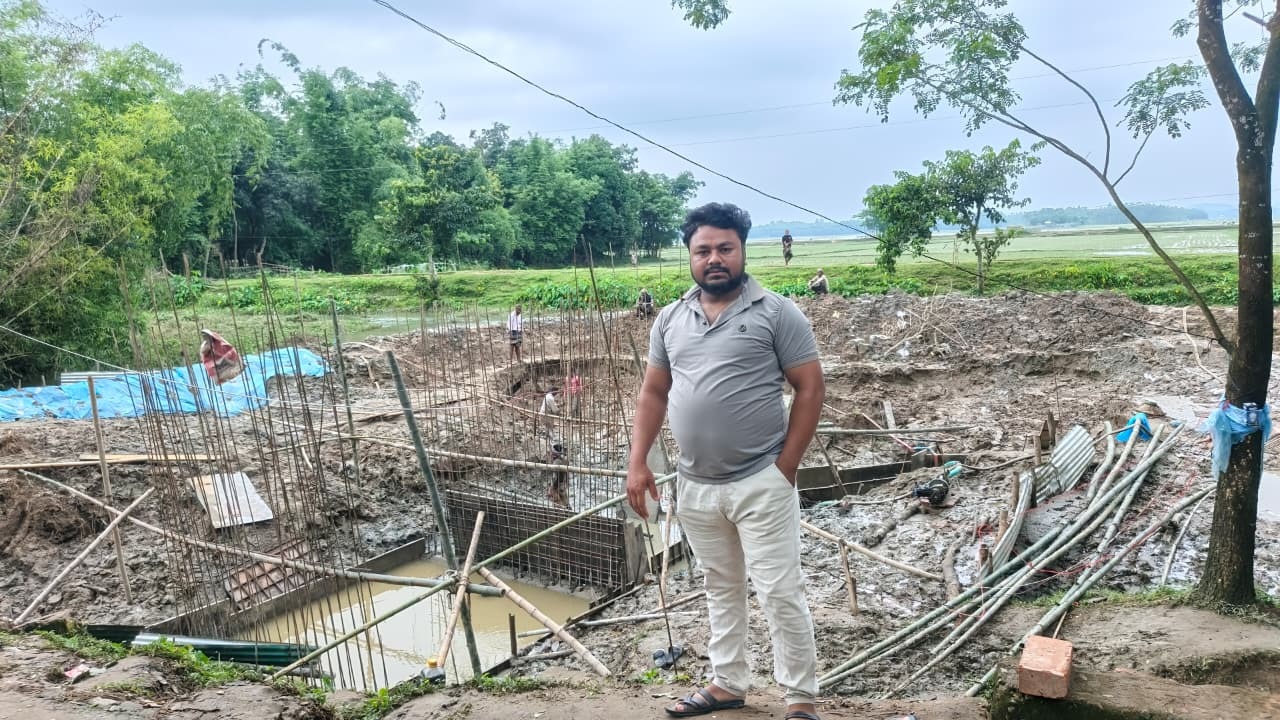 ২৪ বছরের অপেক্ষার অবসান: লক্ষ্মীপ্রসাদ পাতন গ্রামে নির্মাণ হচ্ছে নতুন সেতু, উচ্ছ্বসিত এলাকাবাসী