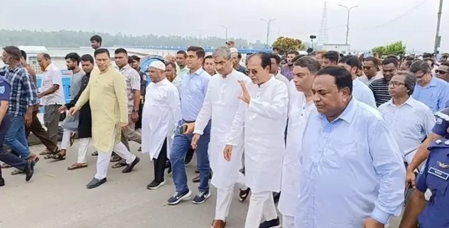উত্তরের ডালিয়া ব্যারেজ পরিদর্শন করলেন তিন মন্ত্রী