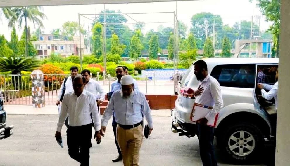 অর্পিত সম্পত্তির প্রায় ৩ কোটি টাকার ক্ষতিপূরণ কেলেঙ্কারি: সাংবাদিক হেনস্তাসহ ঘটনায় প্রশাসনিক তদন্ত শেষ