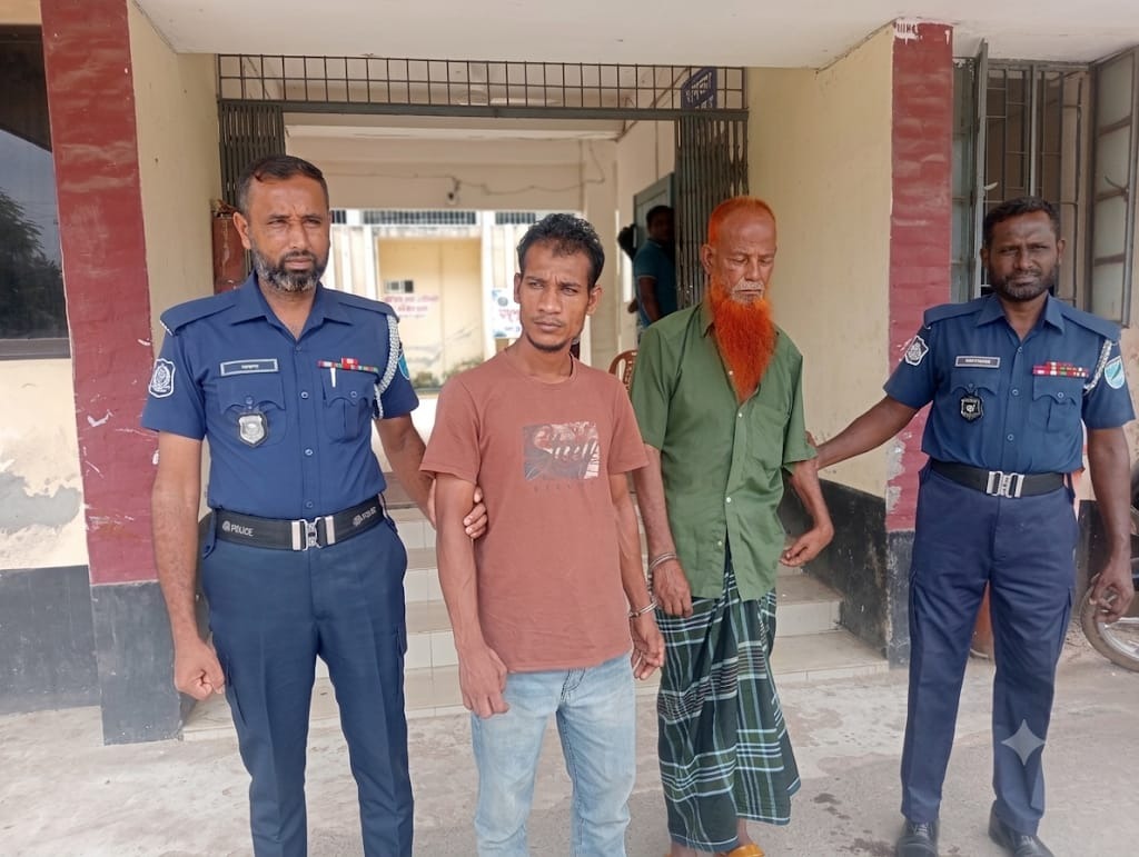 টাঙ্গাইলের মধুপুরে দুই মাদক কারবারি কে আটক করেছে পুলিশ।