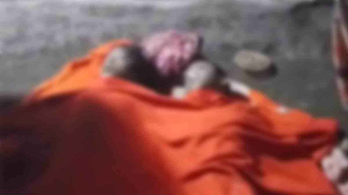 পঞ্চগড় জীবিকার তাগিদে বাইরে মা, পুকুরে ডুবে দুই সন্তানের মৃত্যু
