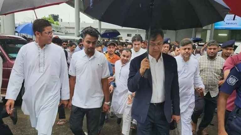 কক্সবাজার প্রধানমন্ত্রী তারেক রহমানের সফর ঘিরে পৌঁছেছেন ছয় মন্ত্রী