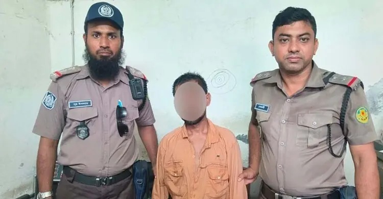রাজধানীর যাত্রাবাড়ী শিশুকে বাথরুমে আটকে যৌন নিপীড়নের চেষ্টা, অভিযুক্ত গ্রেফতার