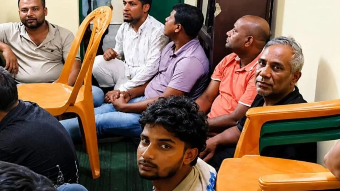 সাভারে আওয়ামী লীগের ঝটিকা মিছিল, আটক ১৩