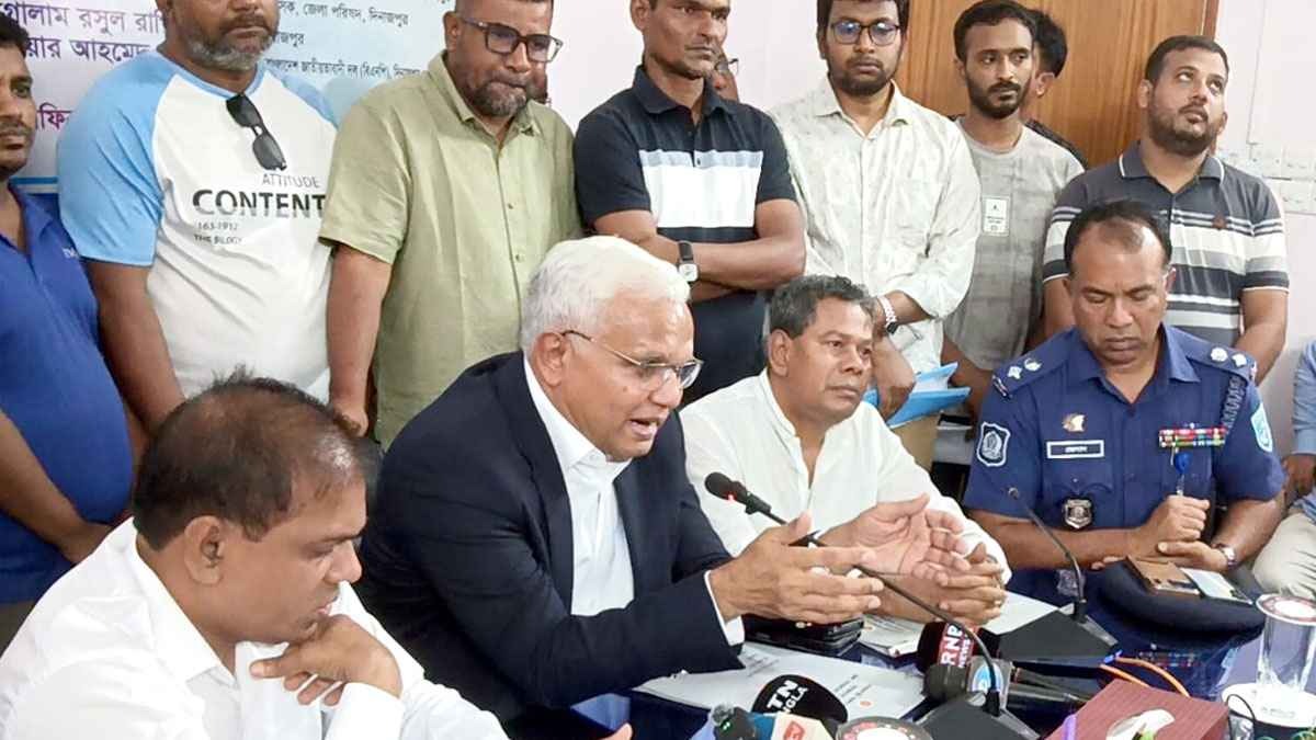 দিনাজপুর সুশাসন ও বৈষম্যহীন সমাজ গড়তে চাই: ডা. জাহিদ